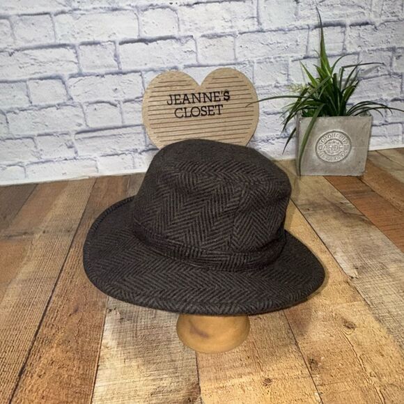 Tilley Endurable Winter Hat with Ear Flaps 7 Brown Herringbone Wool Blend - Picture 4 of 13